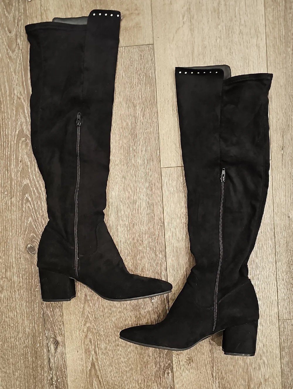 O- [Like NEW] Sexy Black Studded Over-the-Knee Boots Block Heel SZ 10 Wide Calf